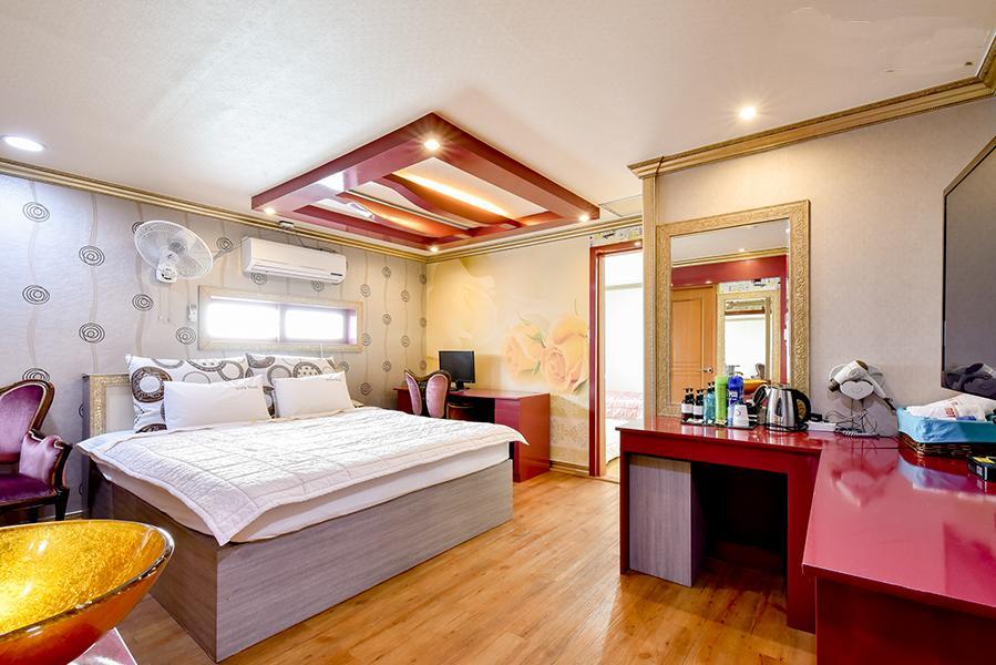 Sense Motel Sasang-Gu Exterior foto